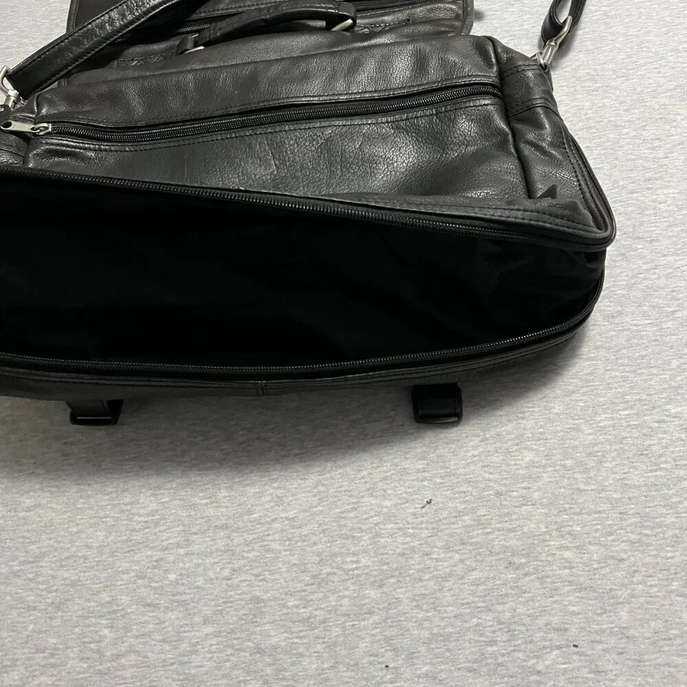 Ohio State‎ Canyon Outback Leather Messenger Briefcase Black Embossed Buckeyes